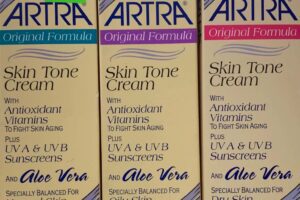 Artra Skin Tone Cream