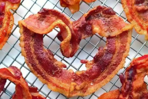 protein is in one slice of bacon